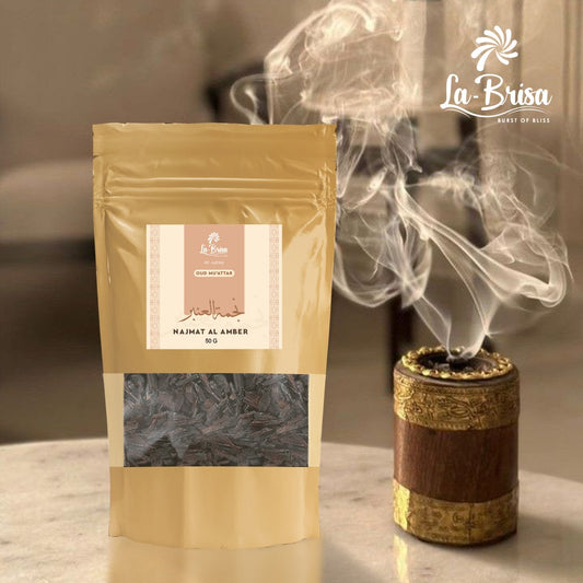 La Brisa Najmat Al Amber Bakhoor Oud Muattar | Fresh Floral Musk Amber Arabic Bakhoor Incense | Oud Wood Chips | 50gms